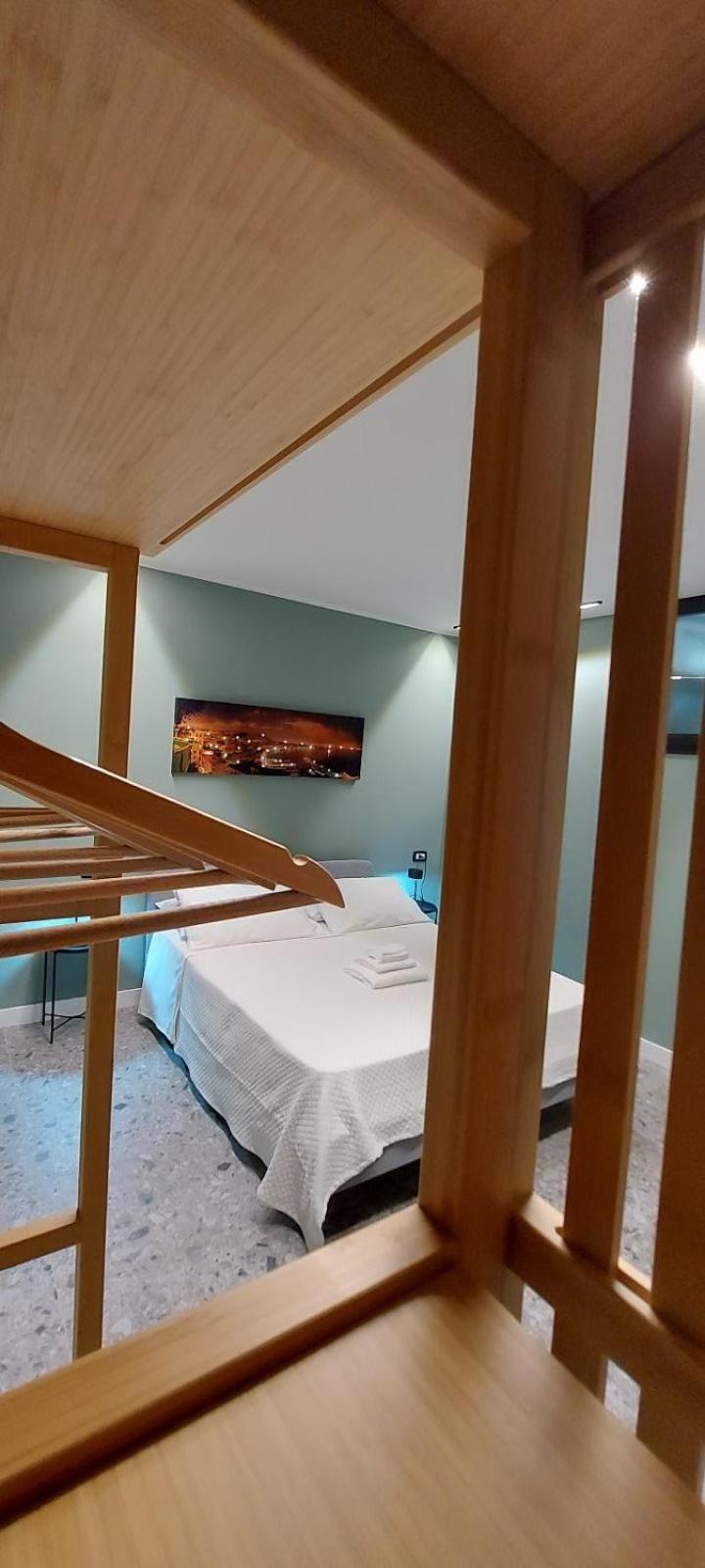 Gate 16 Room Napoli Екстер'єр фото
