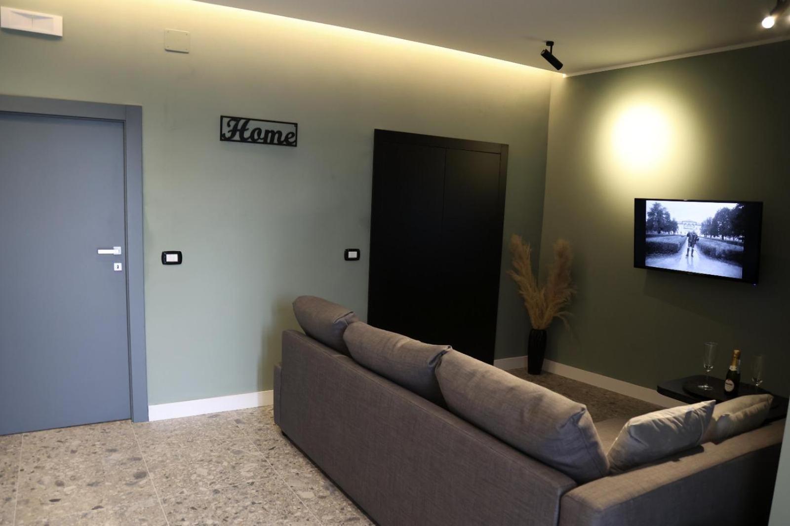 Gate 16 Room Napoli Екстер'єр фото